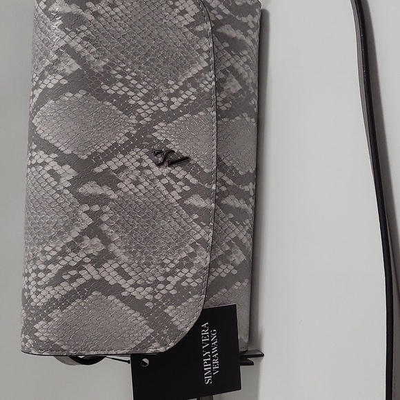 Vera Wang Gray Snakeskin Crossbody Bag - Picture 3 of 5